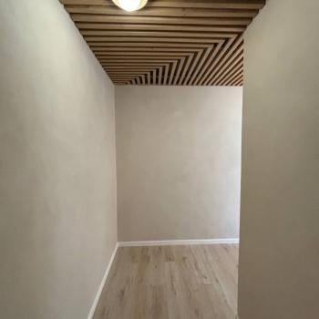 Продается 1-комнатная квартира, 37 м²