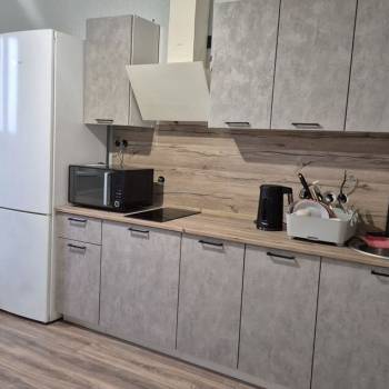 Сдается 1-комнатная квартира, 43 м²