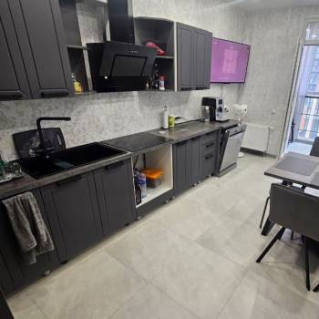 Продается 1-комнатная квартира, 46 м²