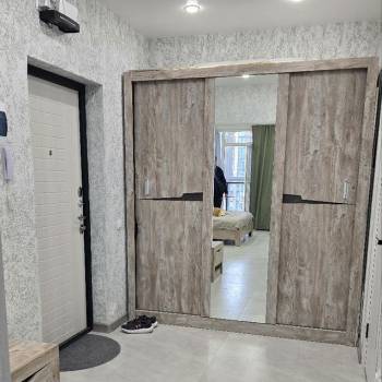 Продается 1-комнатная квартира, 46 м²