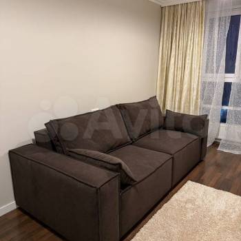 Сдается 1-комнатная квартира, 40 м²