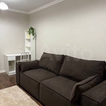 Сдается 1-комнатная квартира, 40 м²