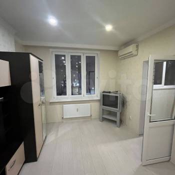 Сдается 1-комнатная квартира, 45 м²