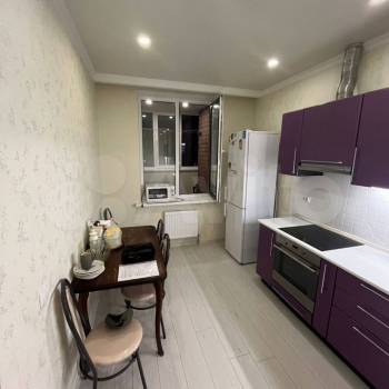 Сдается 1-комнатная квартира, 45 м²