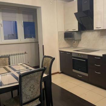 Сдается 2-х комнатная квартира, 57 м²