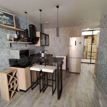 Продается 1-комнатная квартира, 29,8 м²