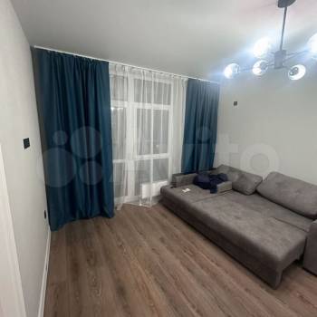 Сдается 1-комнатная квартира, 37 м²