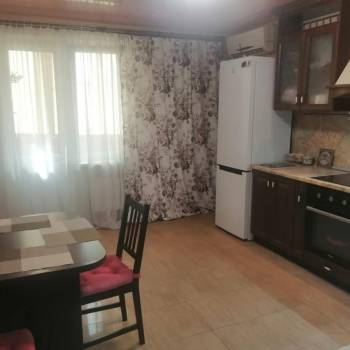 Сдается 2-х комнатная квартира, 68 м²