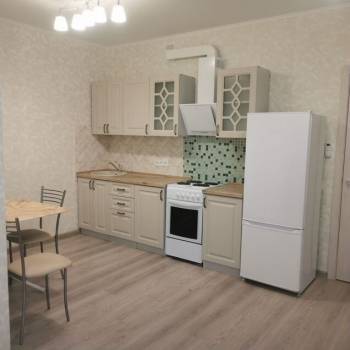 Сдается 1-комнатная квартира, 50 м²