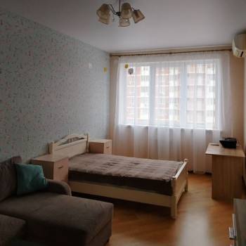 Сдается 2-х комнатная квартира, 70 м²