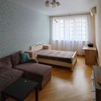 Сдается 2-х комнатная квартира, 70 м²