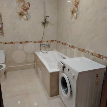 Сдается 2-х комнатная квартира, 70 м²