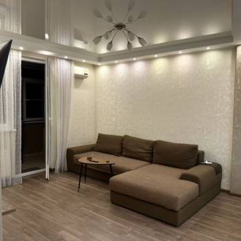 Продается 2-х комнатная квартира, 76,6 м²