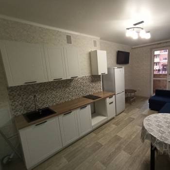 Сдается 1-комнатная квартира, 39 м²