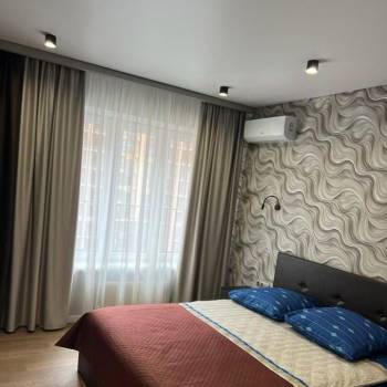 Сдается 2-х комнатная квартира, 83 м²