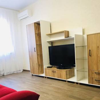 Сдается 2-х комнатная квартира, 70 м²