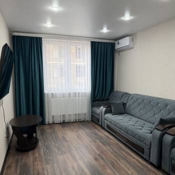 Сдается 2-х комнатная квартира, 60 м²