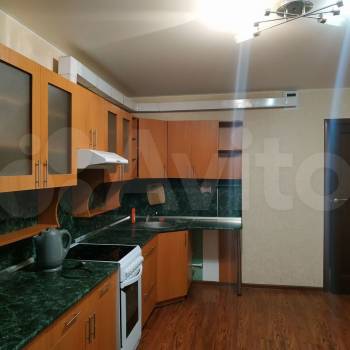 Сдается 2-х комнатная квартира, 68 м²