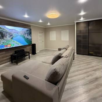 Продается 2-х комнатная квартира, 76 м²