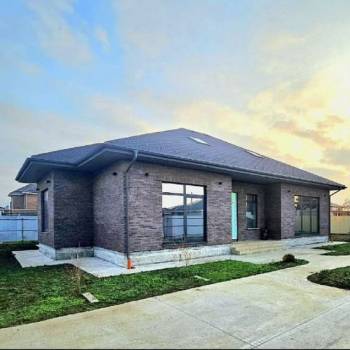 Продается Дом, 184 м²