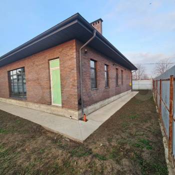 Продается Дом, 184 м²