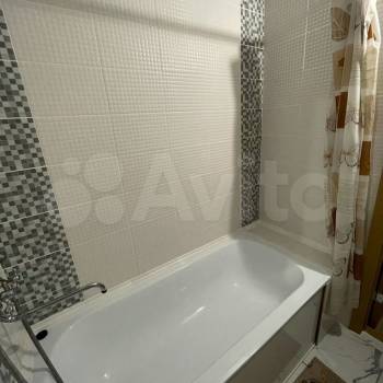 Сдается 1-комнатная квартира, 38 м²