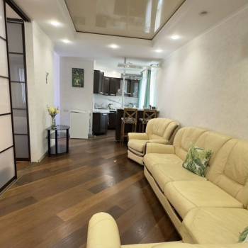 Сдается 2-х комнатная квартира, 42 м²