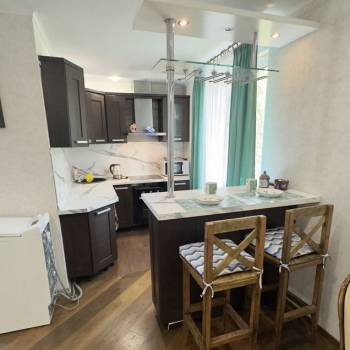 Сдается 2-х комнатная квартира, 42 м²