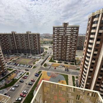 Продается 2-х комнатная квартира, 65,8 м²