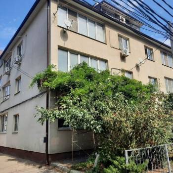 Продается 1-комнатная квартира, 34 м²