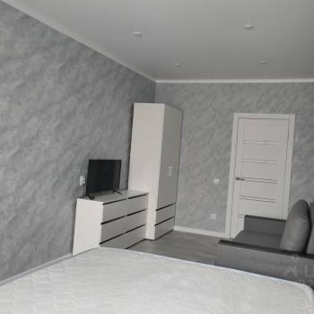 Сдается 1-комнатная квартира, 37,5 м²