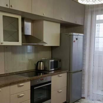 Сдается 1-комнатная квартира, 39 м²
