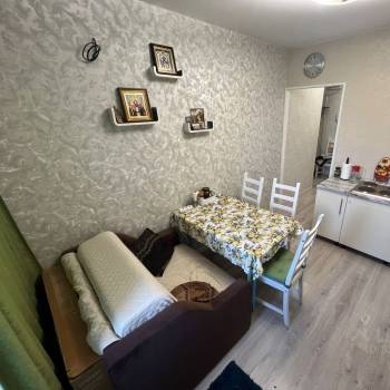 Продается 1-комнатная квартира, 41,9 м²