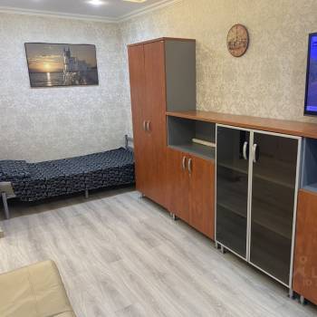 Сдается 1-комнатная квартира, 35 м²