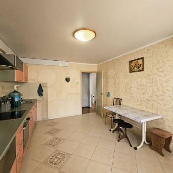 Продается 2-х комнатная квартира, 70 м²