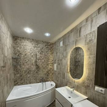 Сдается 2-х комнатная квартира, 80 м²