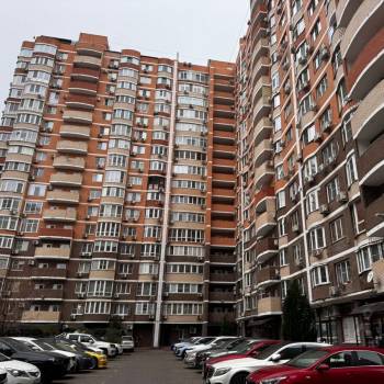 Продается 3-х комнатная квартира, 128,7 м²