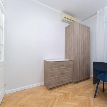 Сдается Многокомнатная квартира, 80 м²