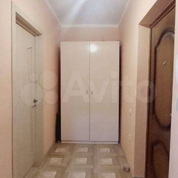 Сдается 1-комнатная квартира, 43 м²