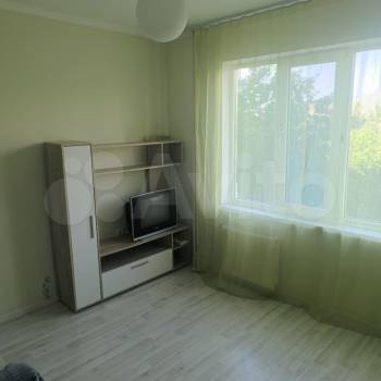 Сдается Многокомнатная квартира, 77,6 м²