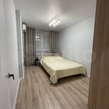 Сдается 1-комнатная квартира, 50 м²