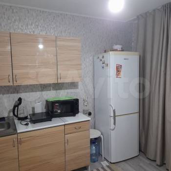 Продается 1-комнатная квартира, 40 м²