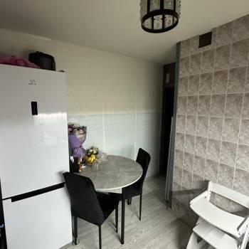 Продается 1-комнатная квартира, 27 м²