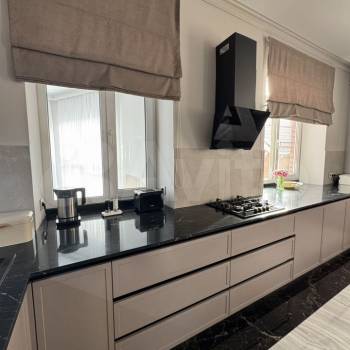 Продается Дом, 477 м²