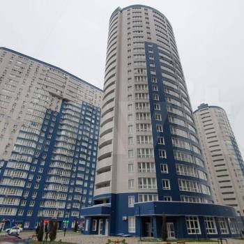 Продается 1-комнатная квартира, 42,5 м²