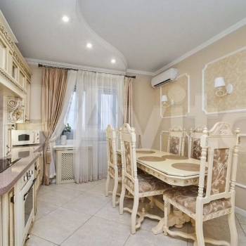 Продается 3-х комнатная квартира, 93,6 м²