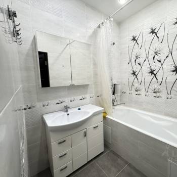 Продается 2-х комнатная квартира, 61,8 м²