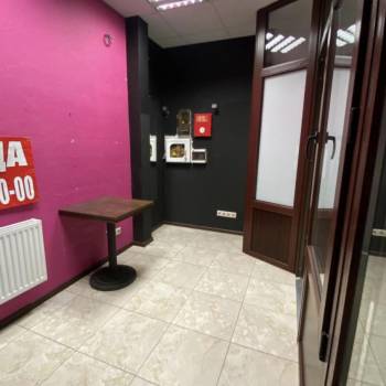 Сдается Нежилое помещение, 9 м²