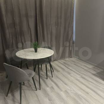 Сдается 1-комнатная квартира, 43 м²