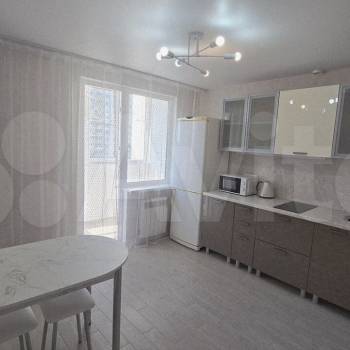 Сдается 1-комнатная квартира, 38,4 м²